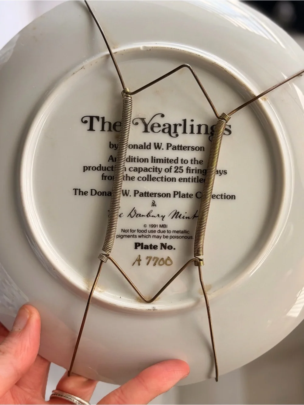 Western Cottage The Yearlings Chestnut Horses Decorative Wall Plate Danbury Mint